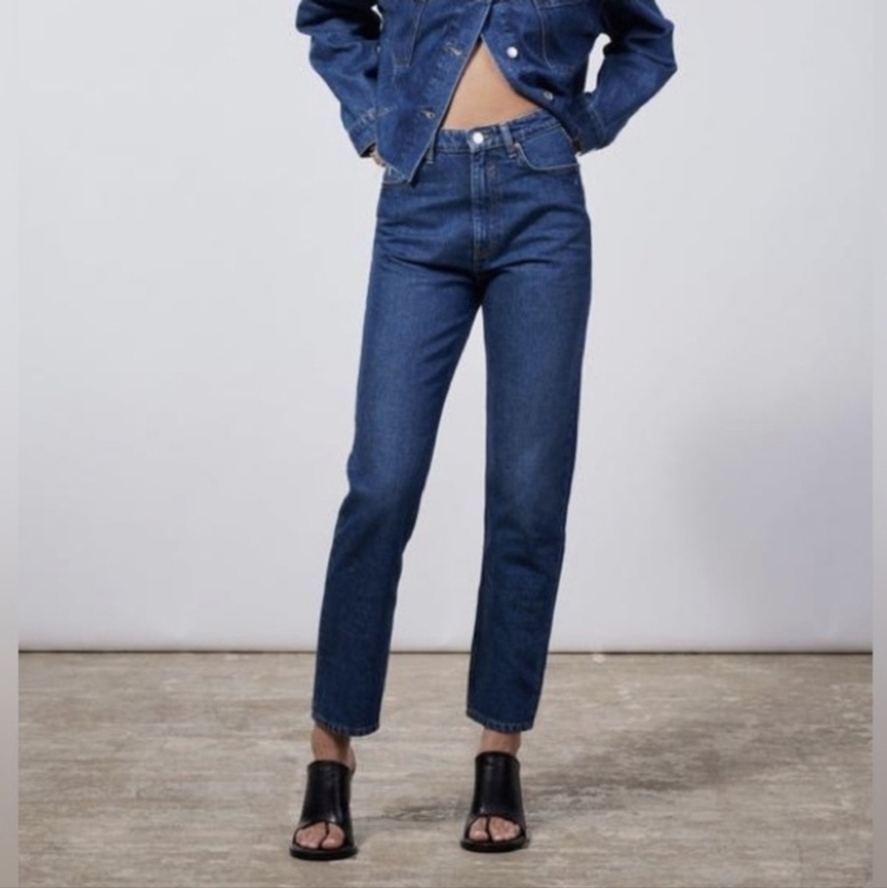 Zara 90s Mom Fit Blue Women's Jeans